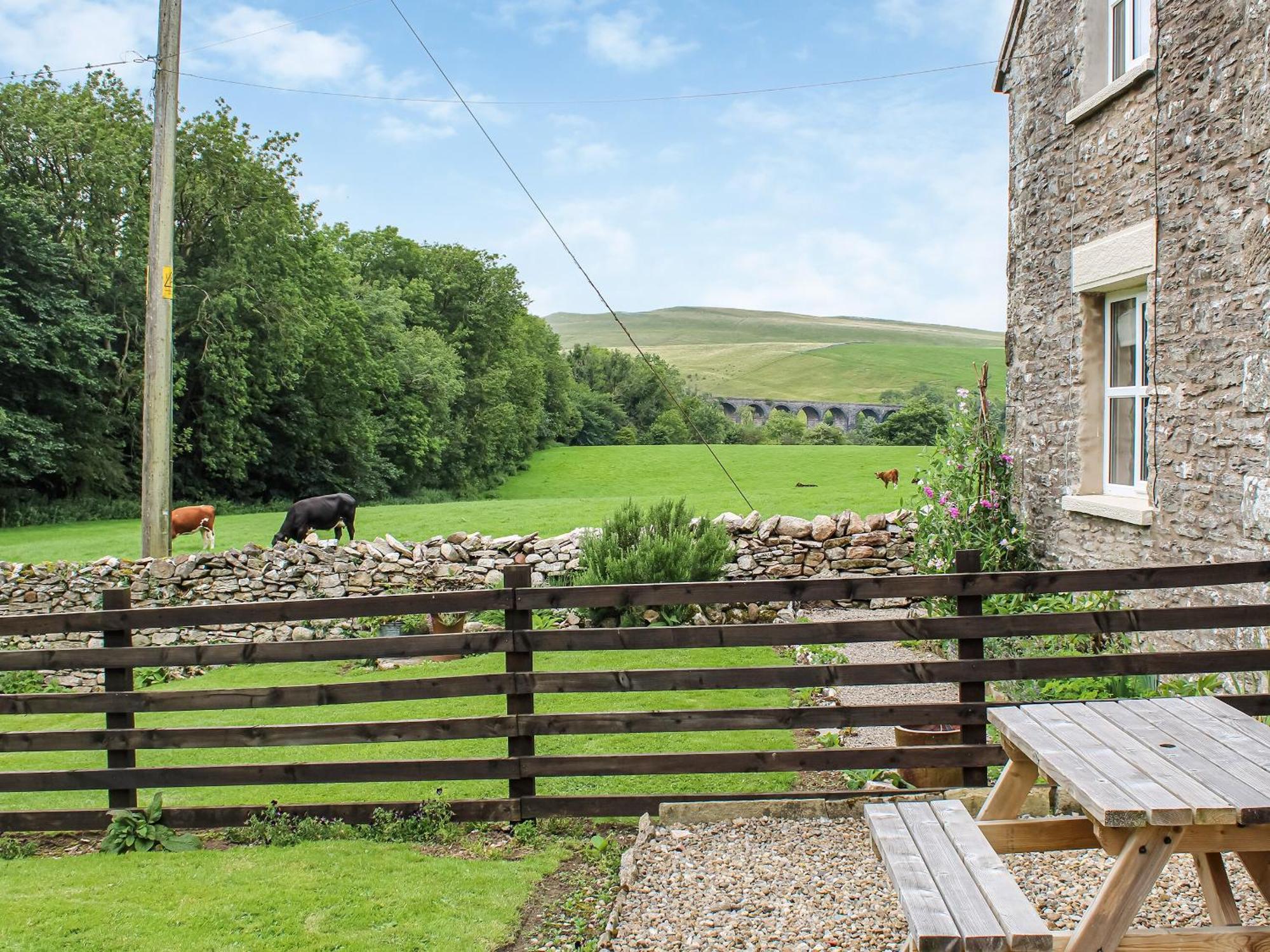Smardale Cottage Crosby Garrett Bagian luar foto